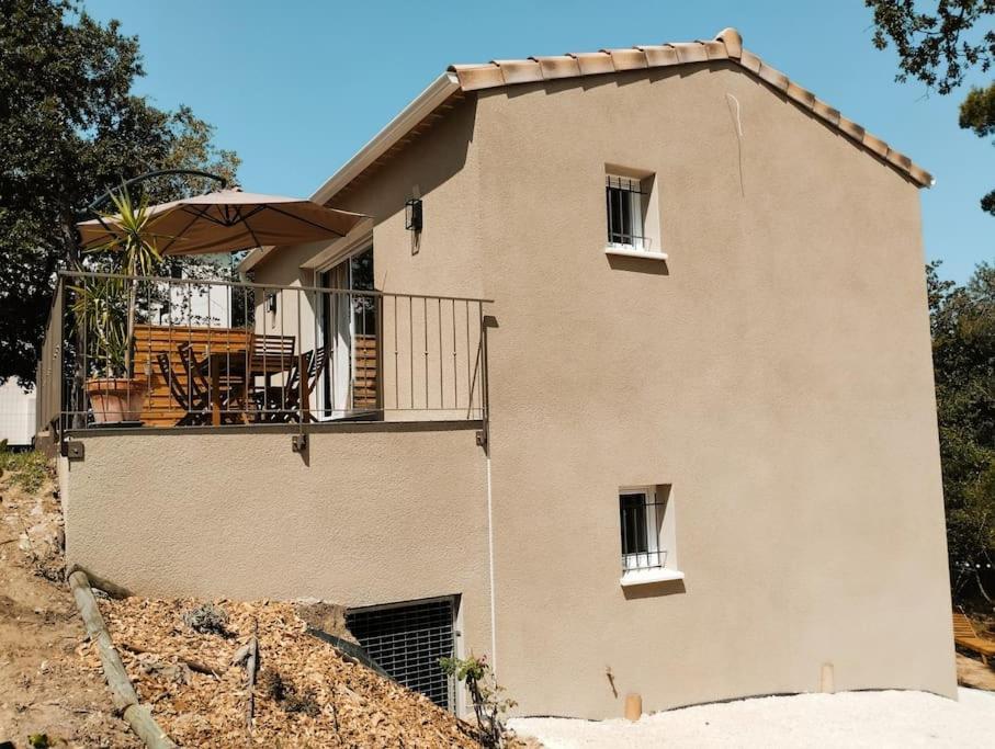 Charmante Maison Avec Jardin Aux Portes Des Gorges De L'Ardeche Saint-Julien-de-Peyrolas Exterior foto